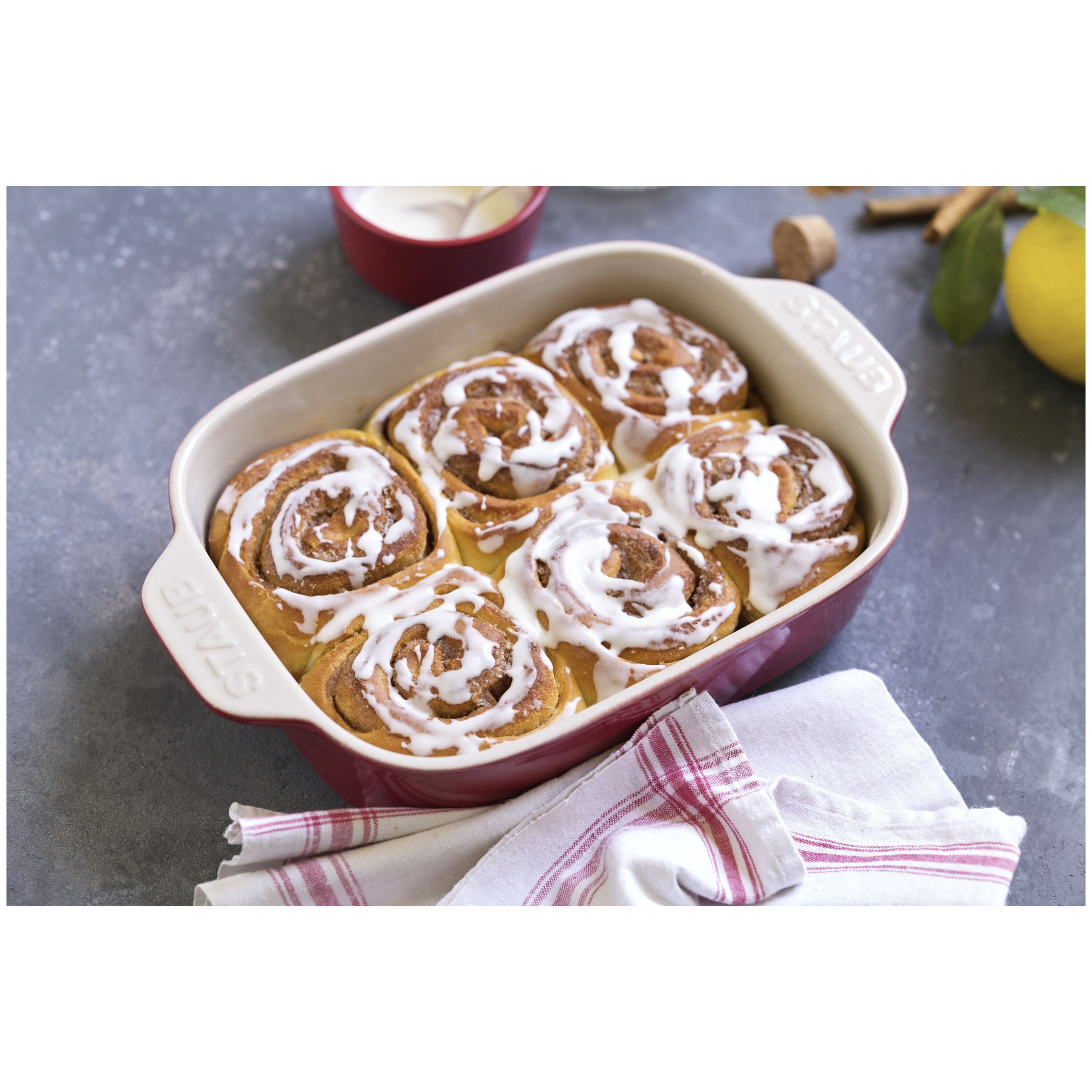 STAUB Ceramique 710 ml Ceramic Rectangular Oven Dish, Cherry