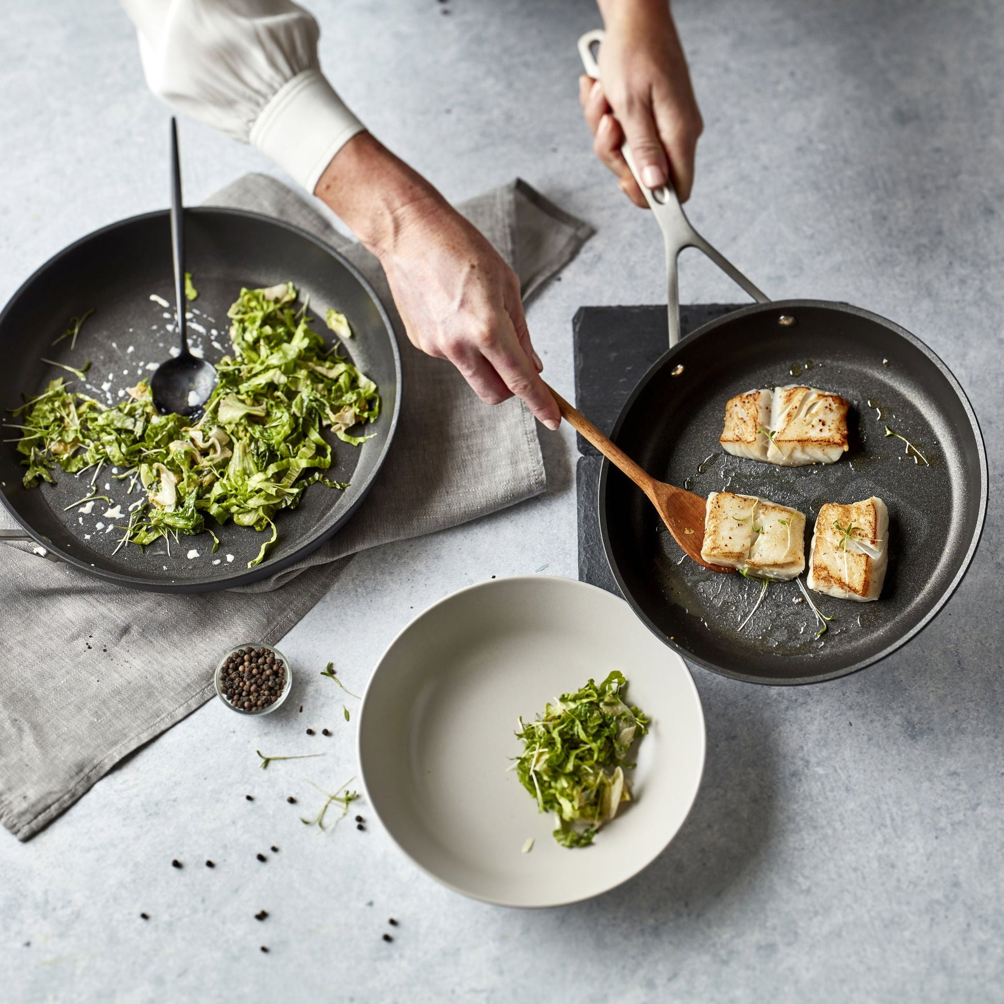 demeyere-alu-industry-3-20-cm-8-inch-aluminum-frying-pan-cuisine-maheu-04